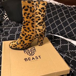 NWT Beast Fashion calf hair leopard booties 8